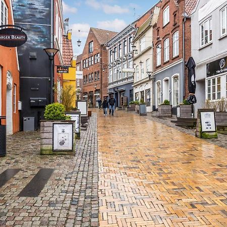 Amazing Apartment In Aabenraa With Wifi Экстерьер фото